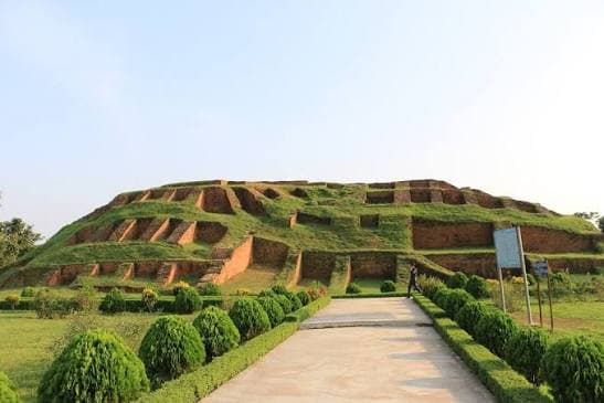 মহাস্থানগড়: আড়াই হাজার বছরের পুরোনো বাংলার এক জীবন্ত নগরসভ্যতার গল্প